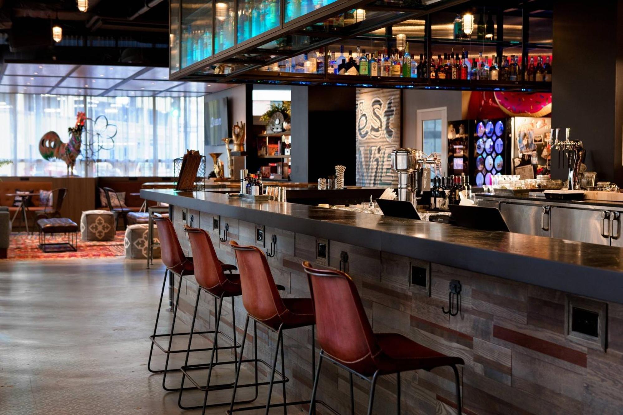 Moxy New Orleans Downtown/French Quarter Area Hotel Ngoại thất bức ảnh